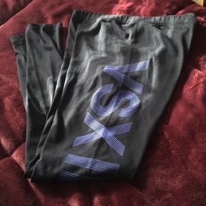 Black VS workout letting